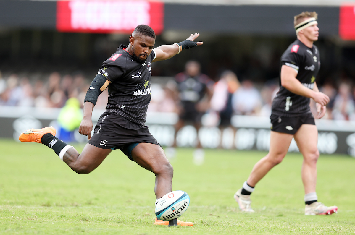 Siya-Masuku-of-the-Hollywoodbets-Sharks